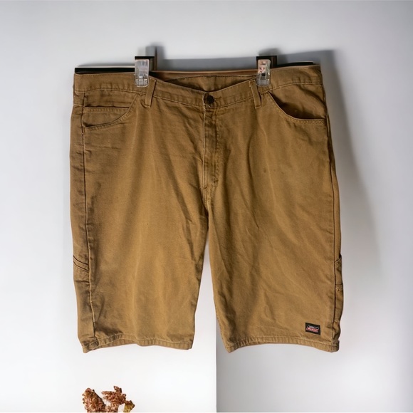 Dickies Flat Front Relax Shorts Mens Size 42 Tan Brown Heavyweight 100% Cotton . - Picture 8 of 9